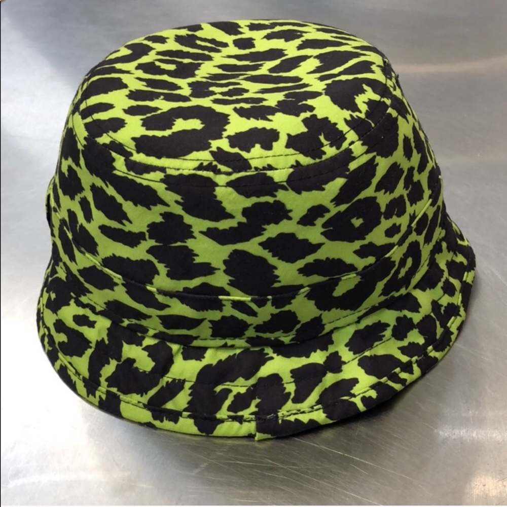 Jeremy Scott New Era Bucket Hat